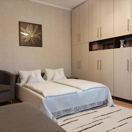 Krisztinusz Vendeghaz Apartament